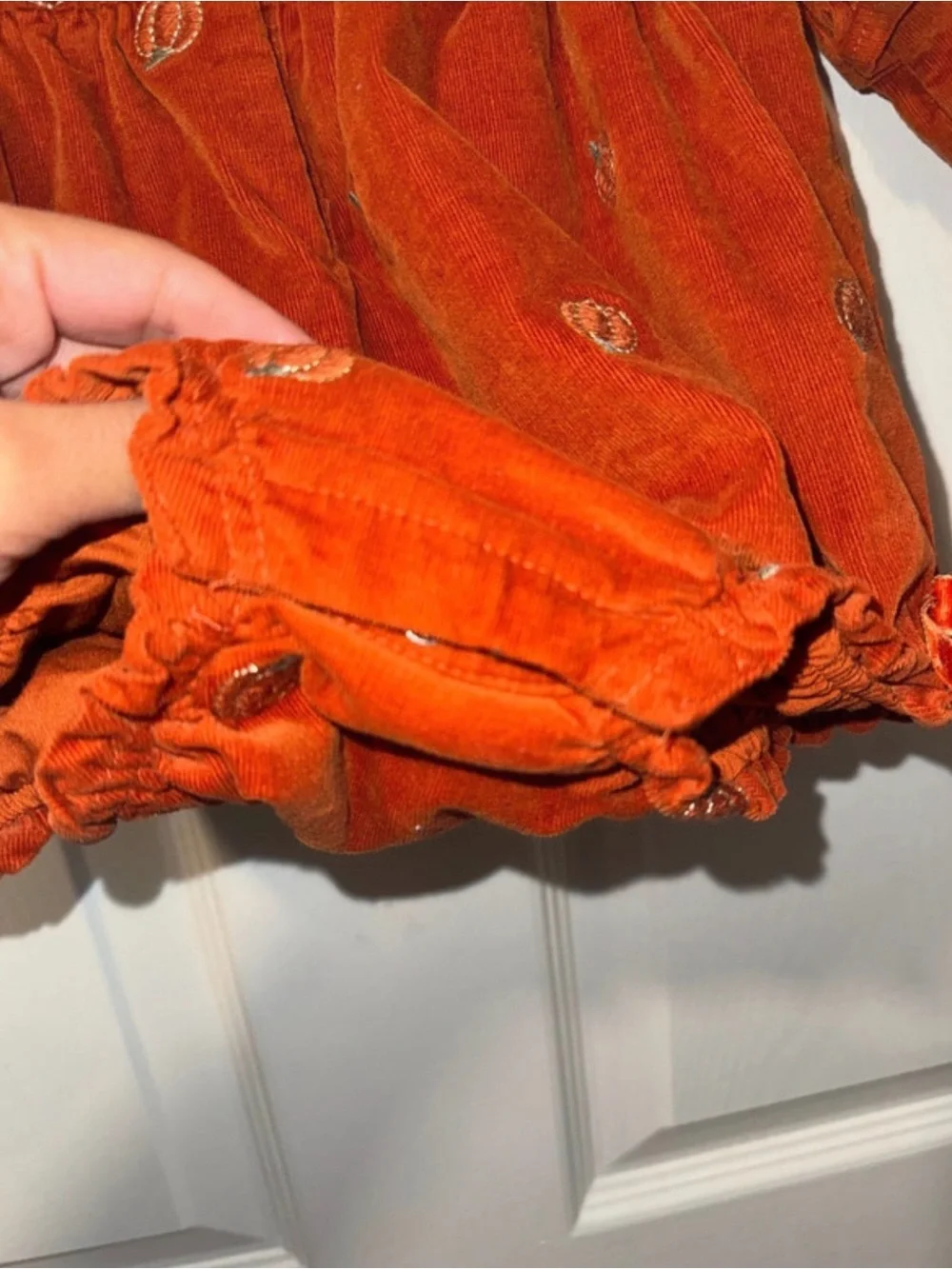 Isaac Mizrahi Orange Velvet Pumpkin Bubble Romper Size 3/6M